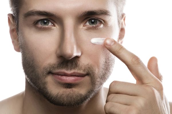 Need a Lift? Best Men's Eye Creams for Spring