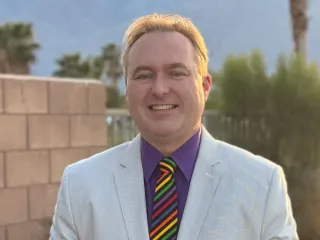 Political Notebook: Gay comic book seller Porter eyes Capitol Hill