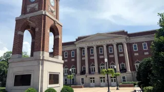 Professors, Students Appeal Ruling on Alabama Law Banning Dei Initiatives at Public Universities